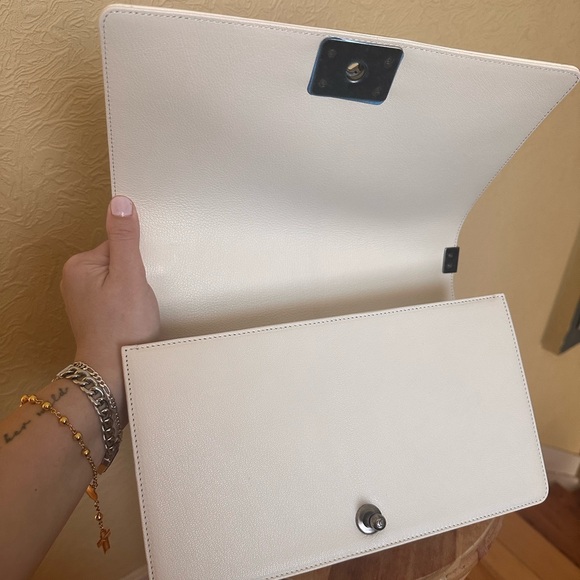 Sold - Picture 8 of 11